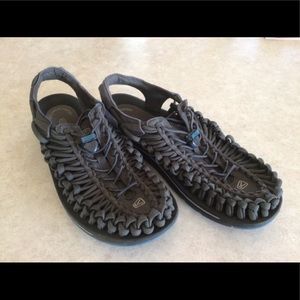 Men’s Keen leisure sandals, 10.5